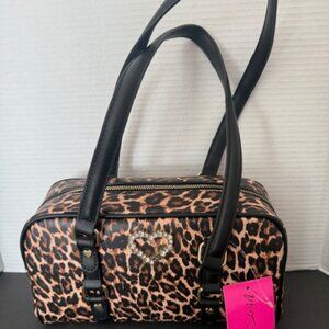 NWT  Betsey Johnson XOKIAN Leopard Print East/West shoulder bag